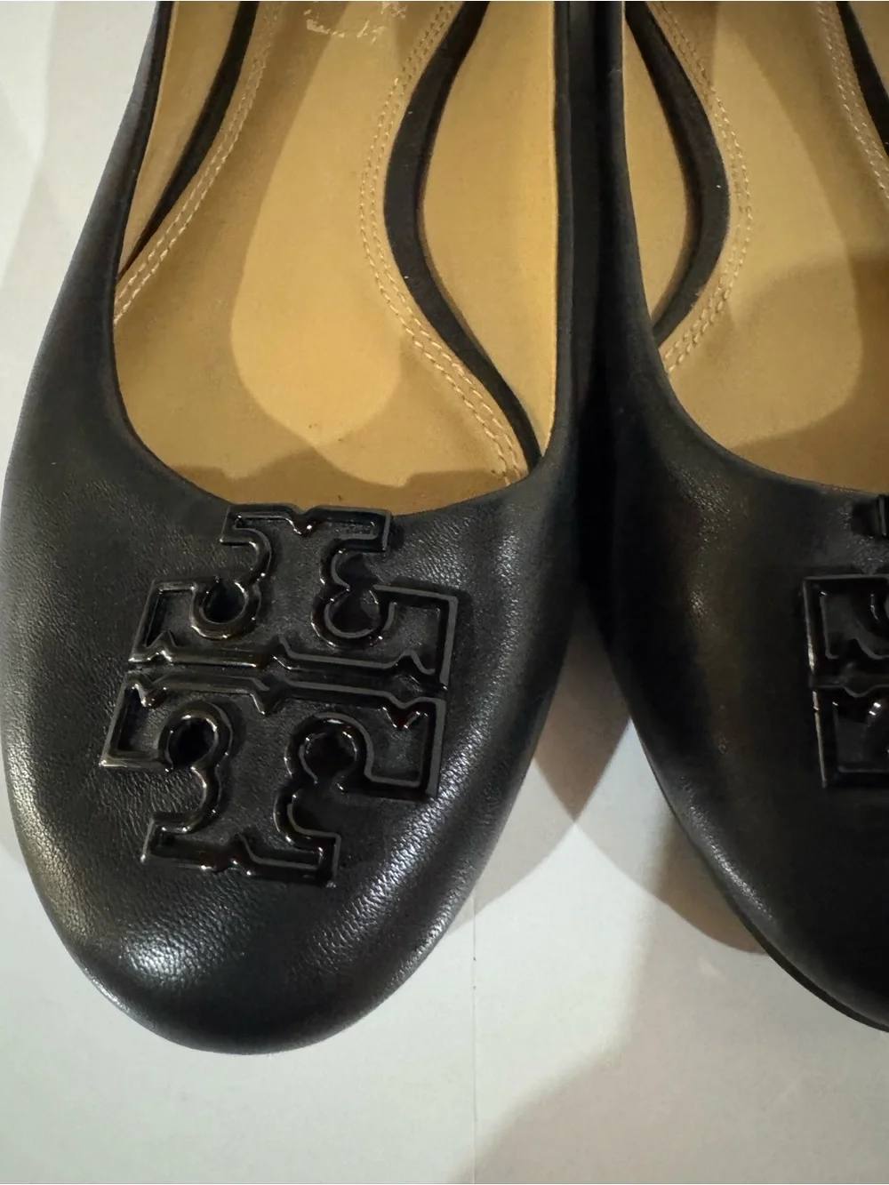 Tory Burch Black Leather Logo Round-Toe Ballet Flats Size 8.5